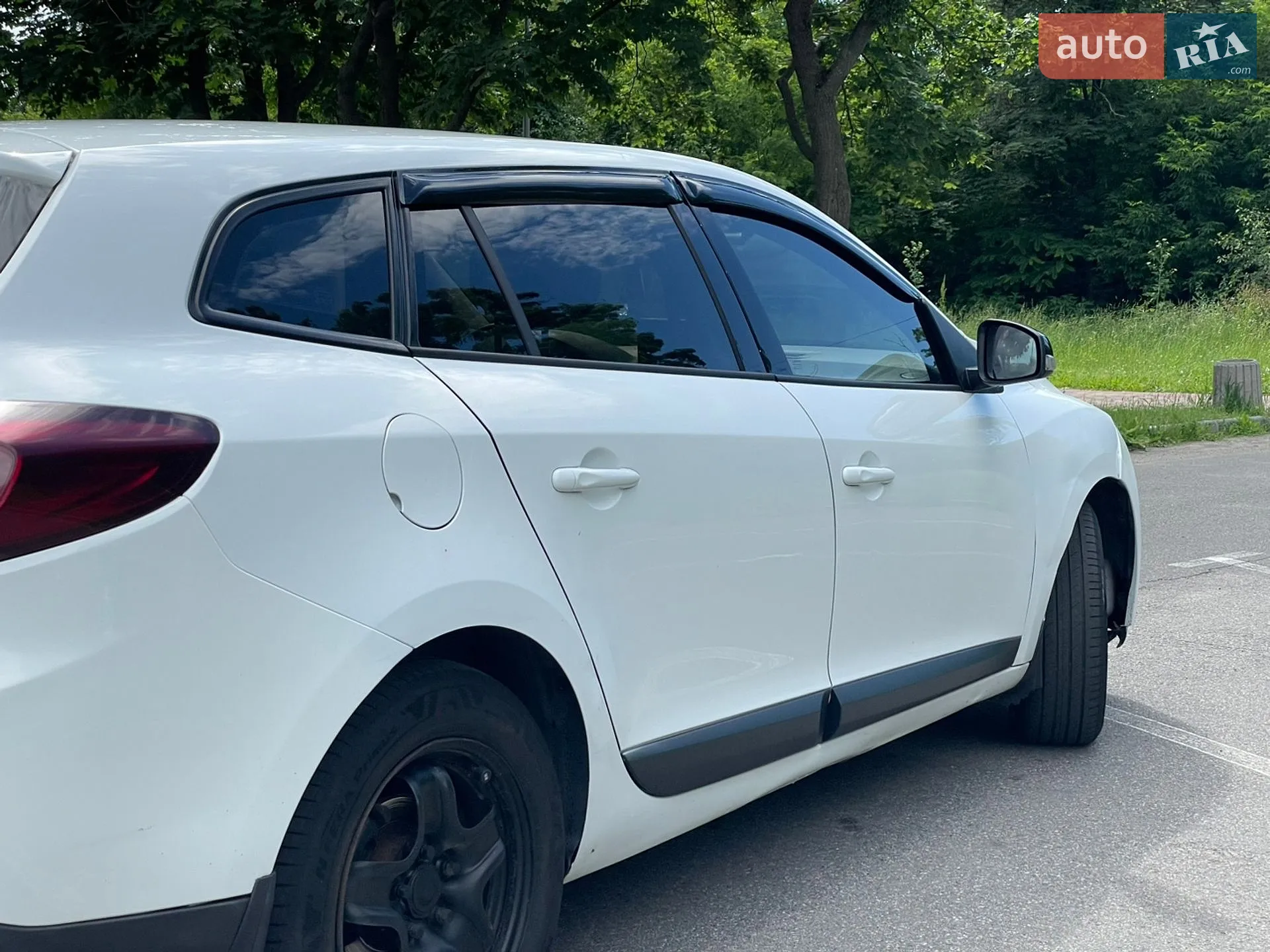 2011 Renault Megane - мініатюра 13