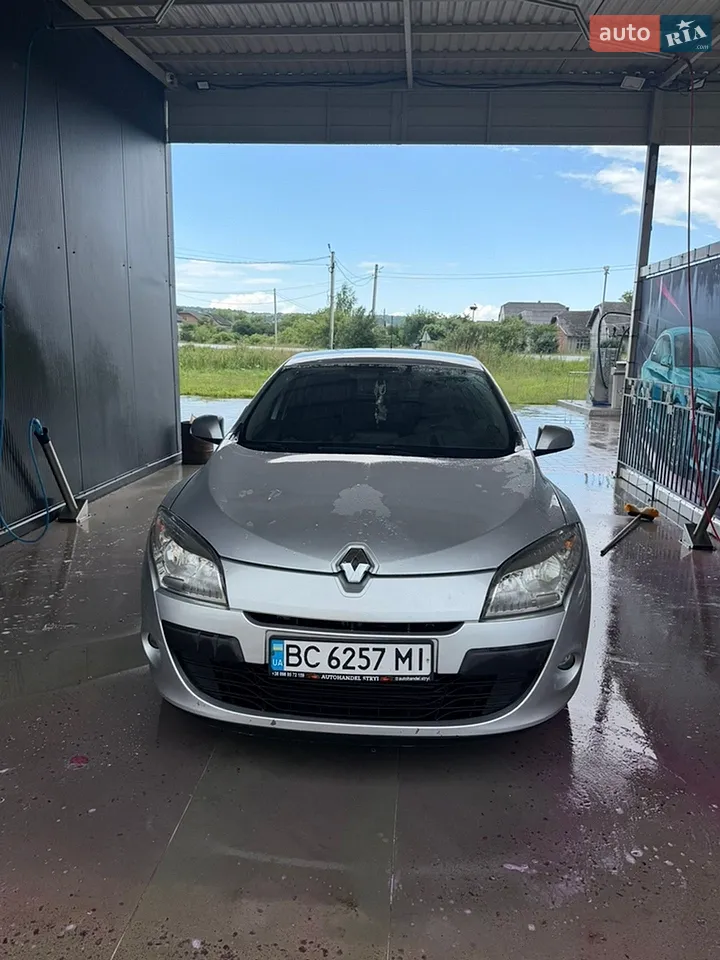 2010 Renault Megane - мініатюра 6