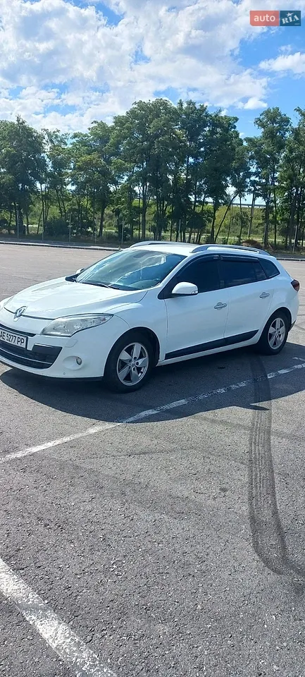 2012 Renault Megane - мініатюра 11