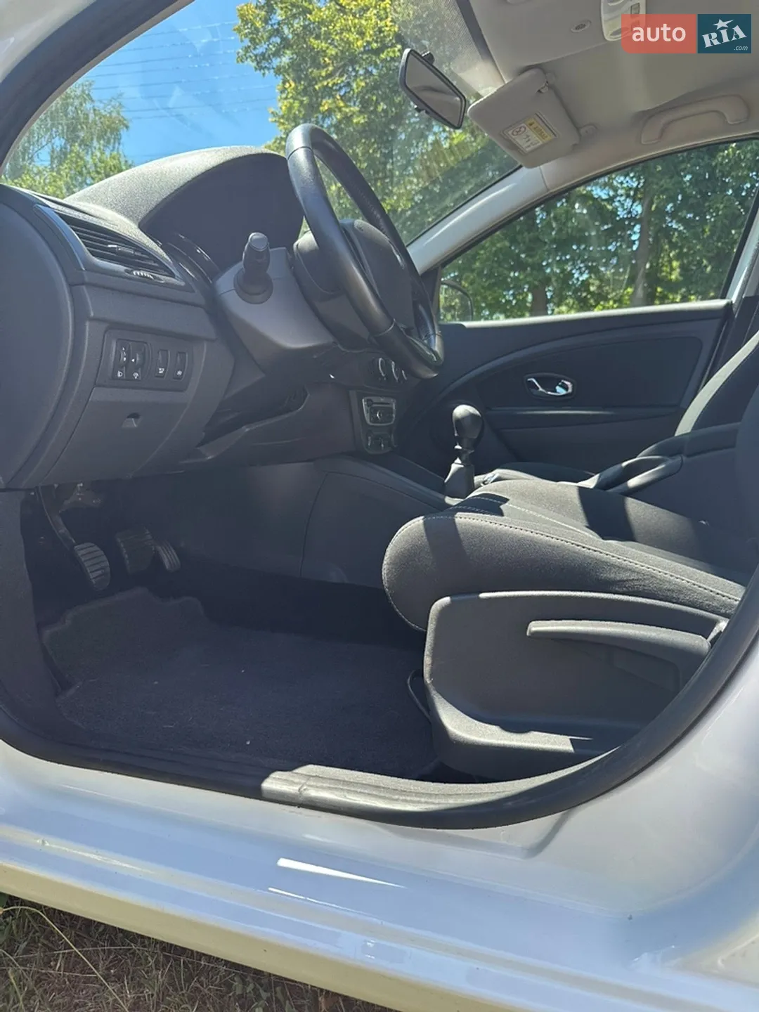 2014 Renault Megane - мініатюра 22