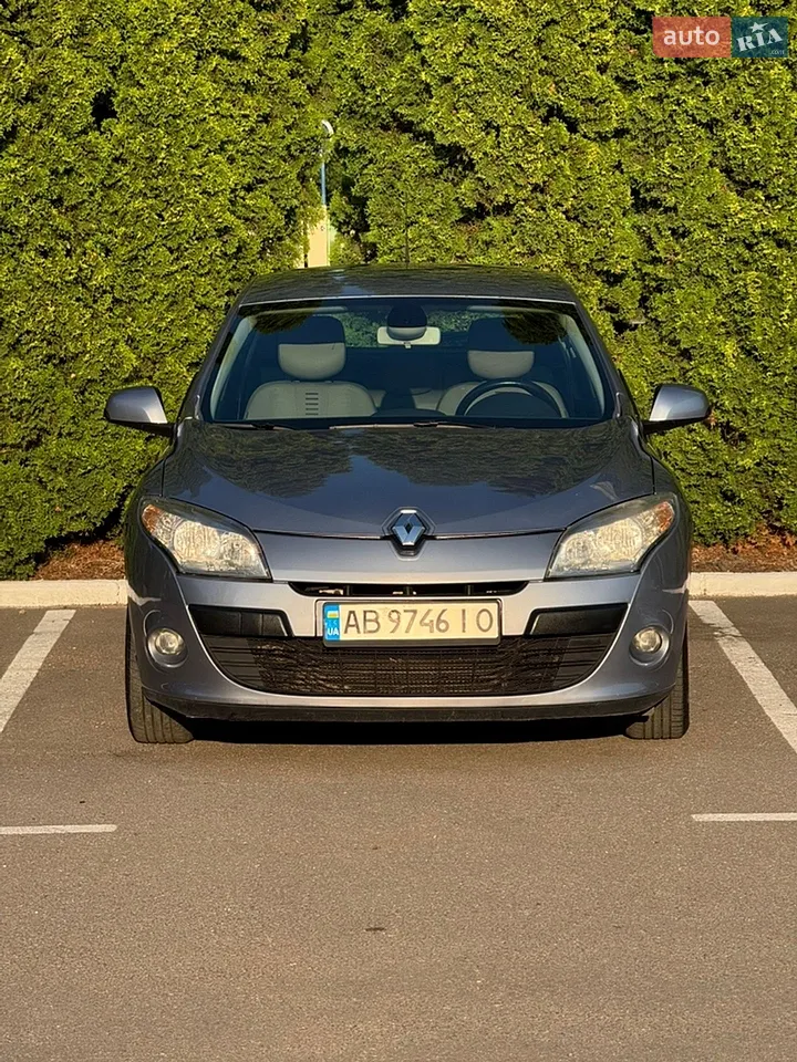 2010 Renault Megane - мініатюра 10
