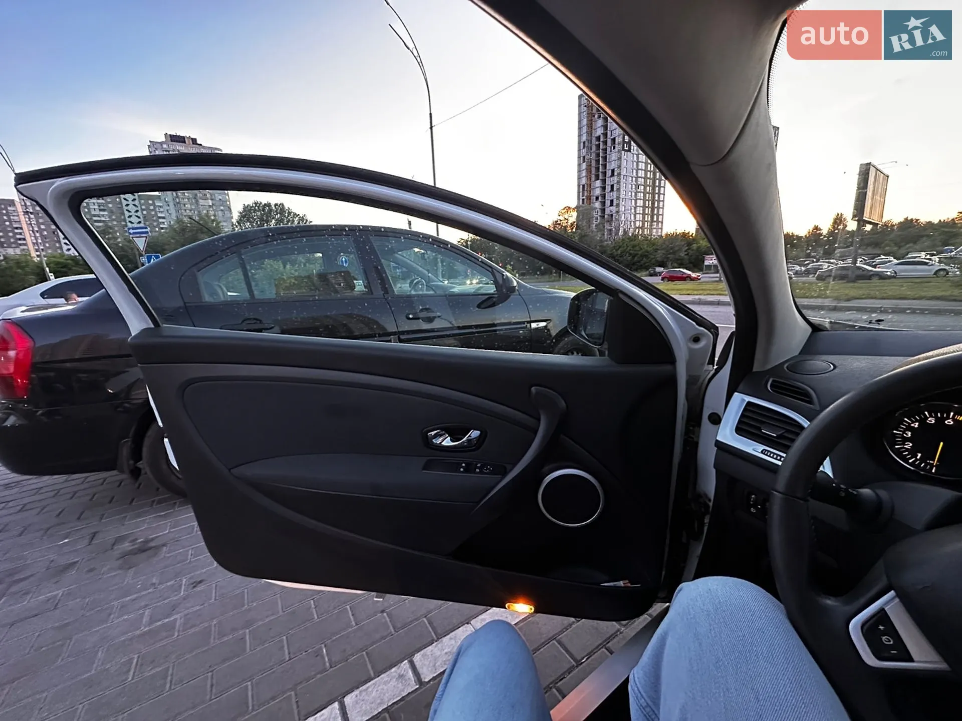 2012 Renault Megane - мініатюра 23