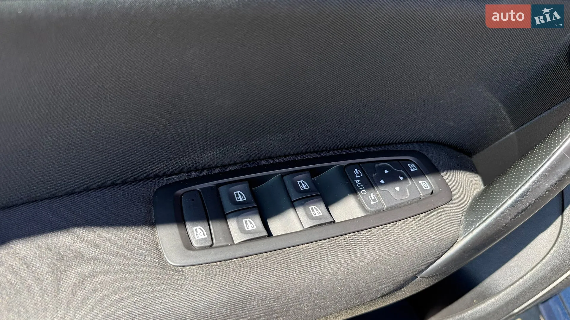 2016 Renault Megane - мініатюра 21