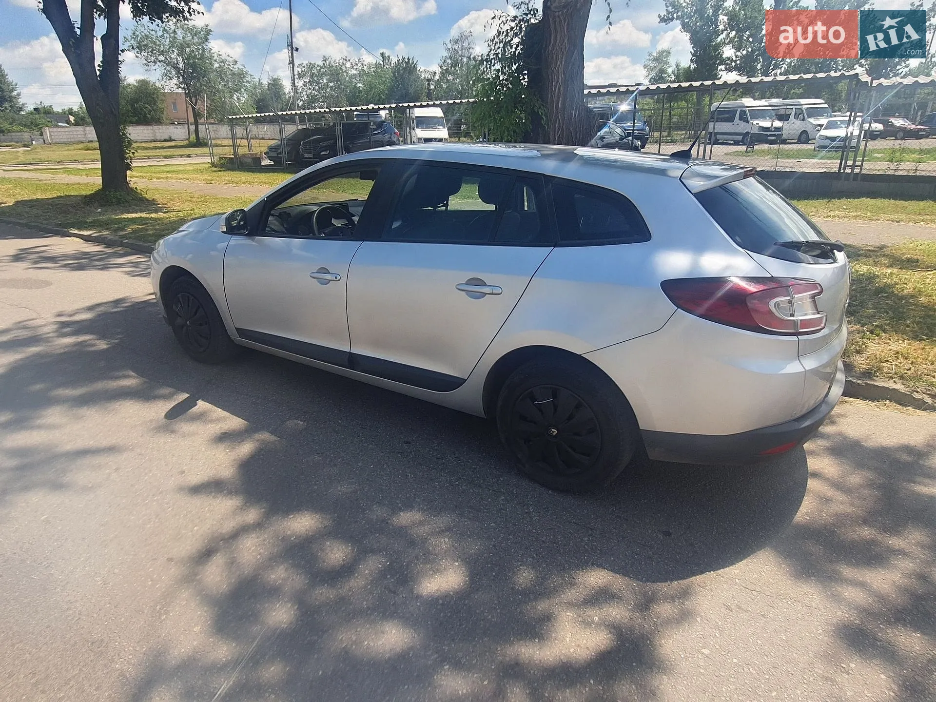 2012 Renault Megane - мініатюра 11