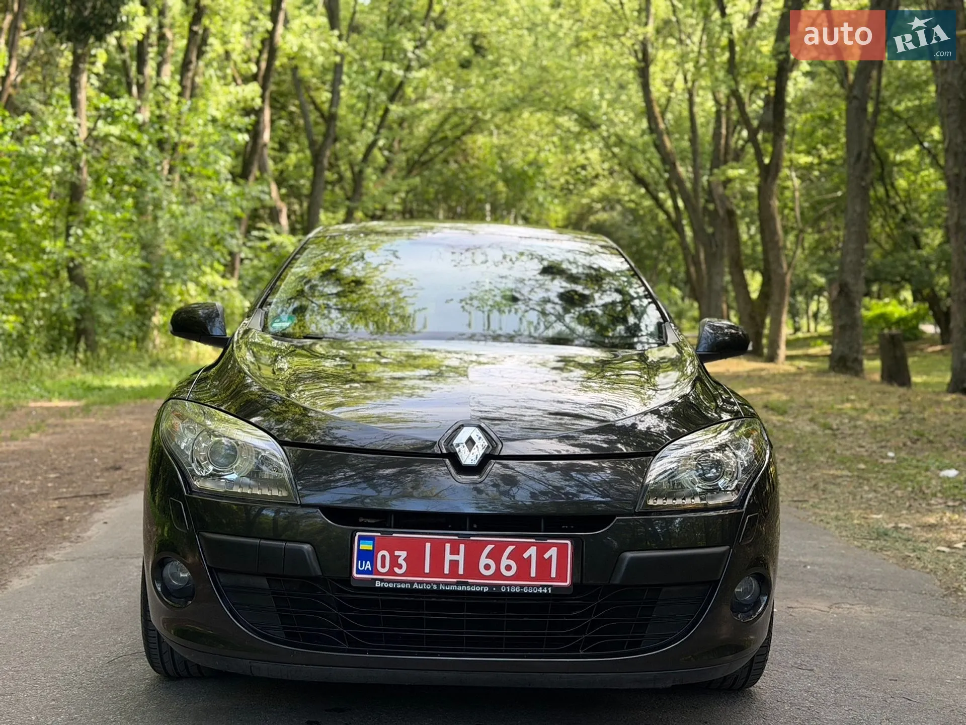 2010 Renault Megane - мініатюра 9