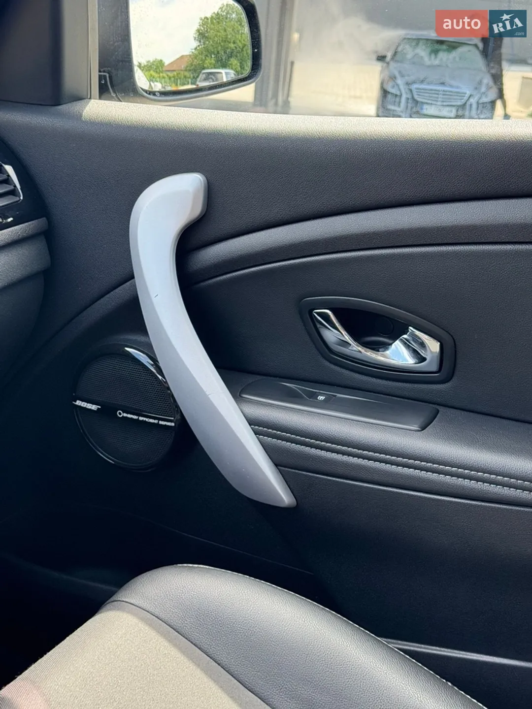 2012 Renault Megane - мініатюра 13