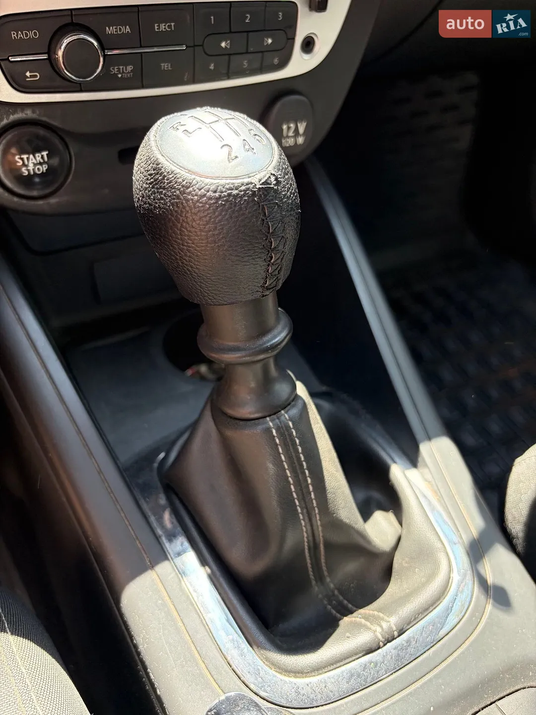 2013 Renault Megane - мініатюра 22