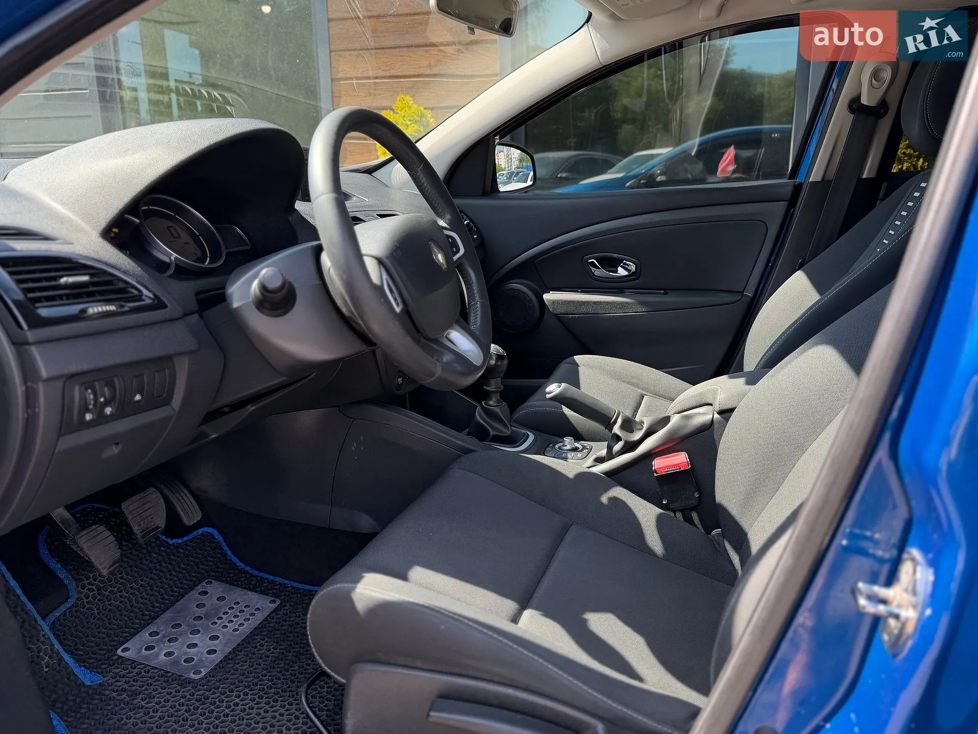 2012 Renault Megane - мініатюра 27