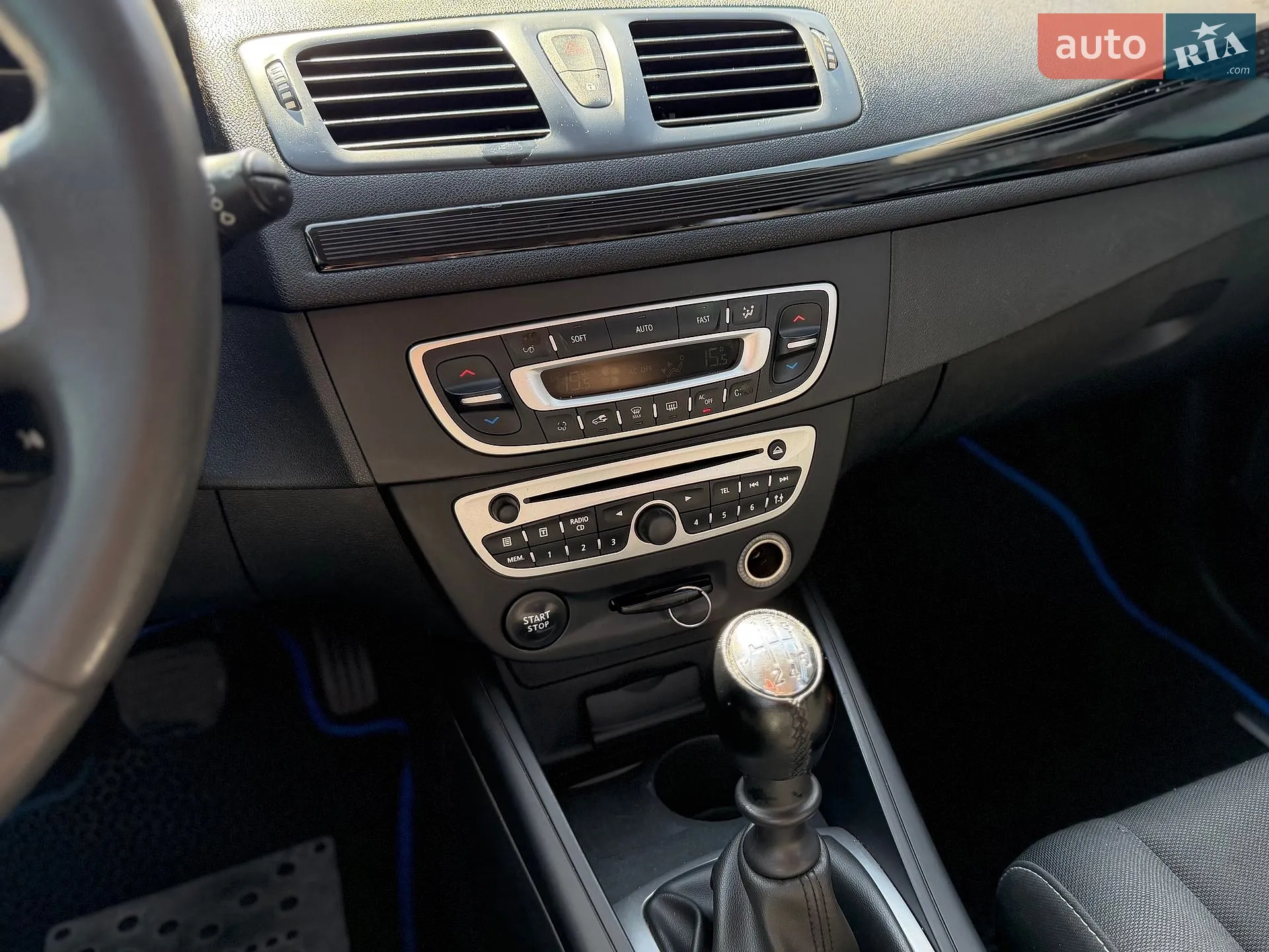 2012 Renault Megane - мініатюра 41