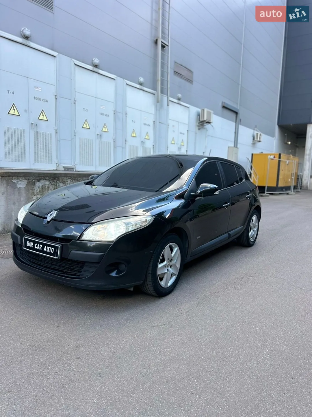2011 Skoda Fabia - мініатюра 2