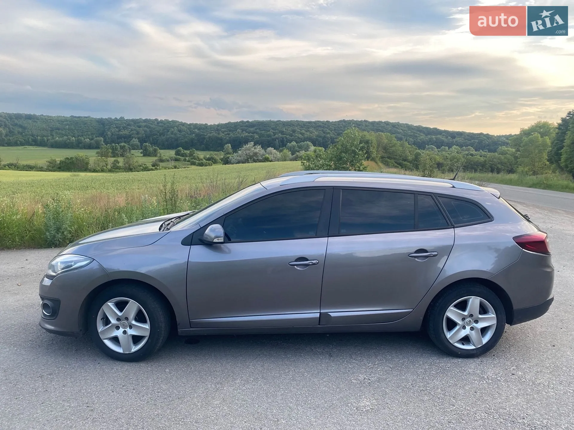 2014 Renault Megane - фото 1