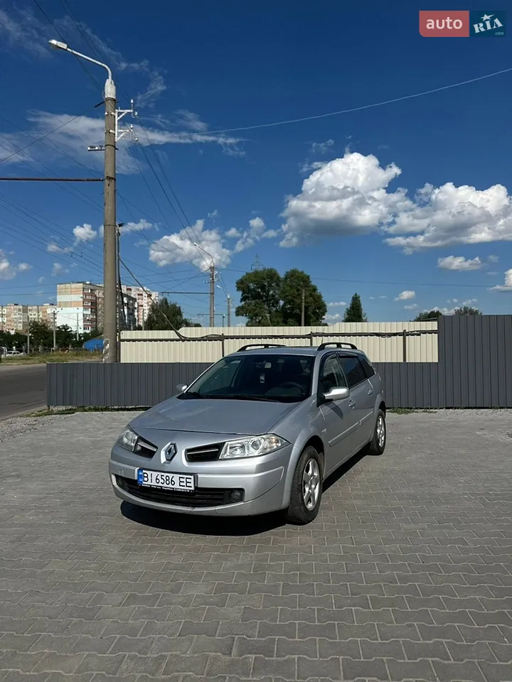 2010 Renault Megane - мініатюра 27