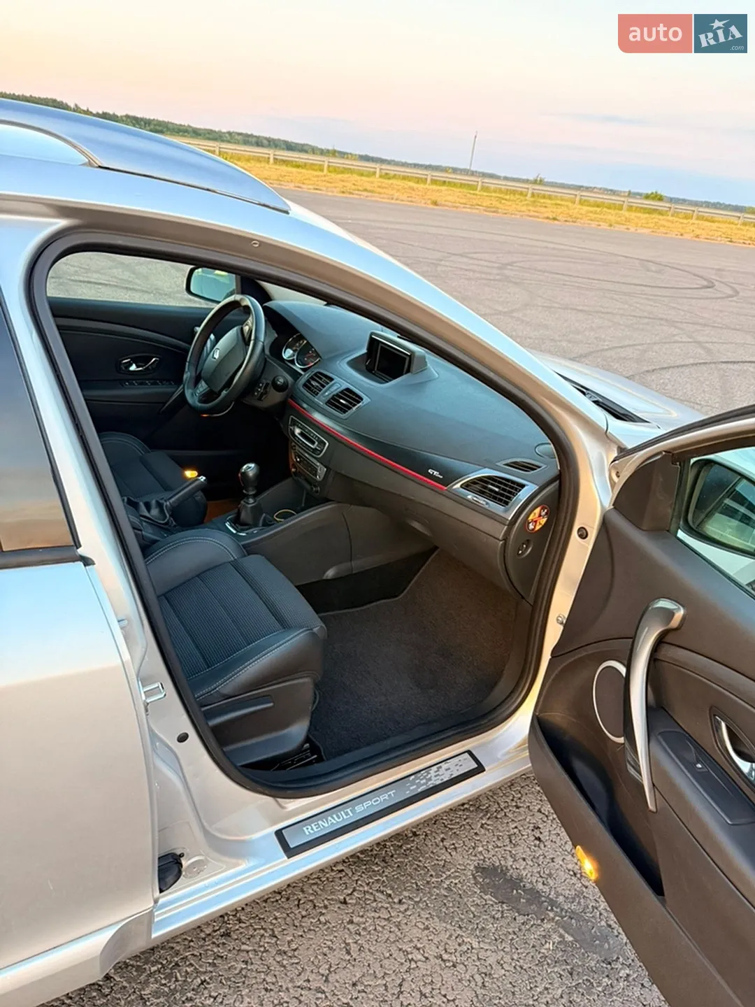 2012 Renault Megane - мініатюра 25