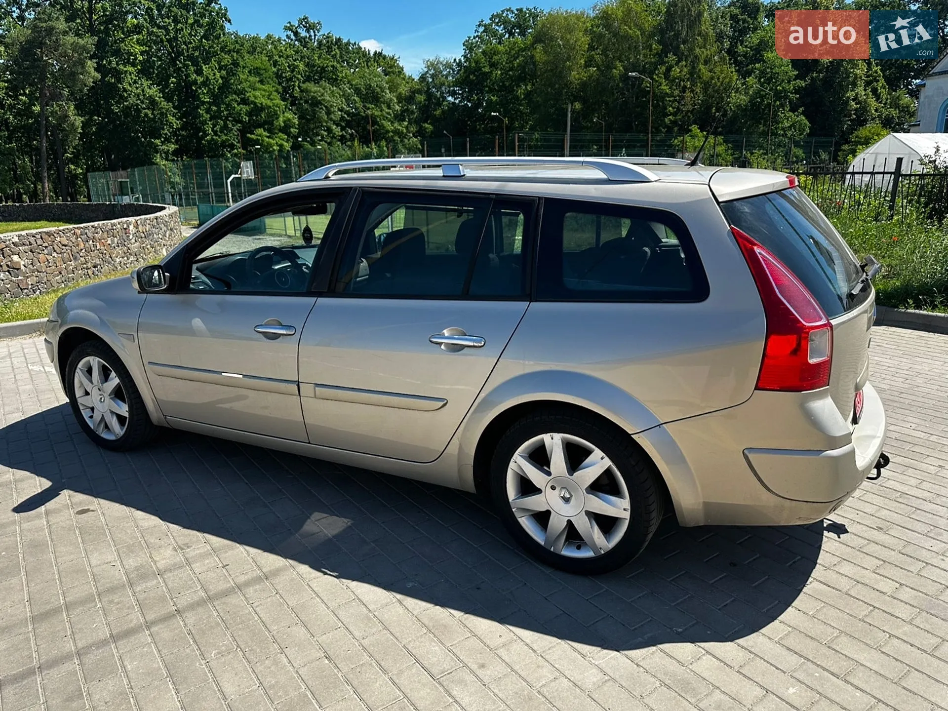 2011 Skoda Fabia - мініатюра 4