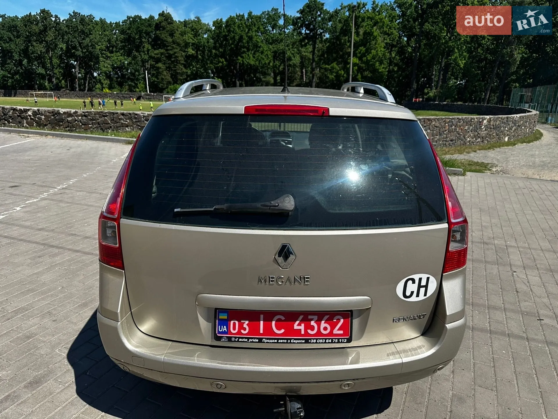 2011 Skoda Fabia - мініатюра 7