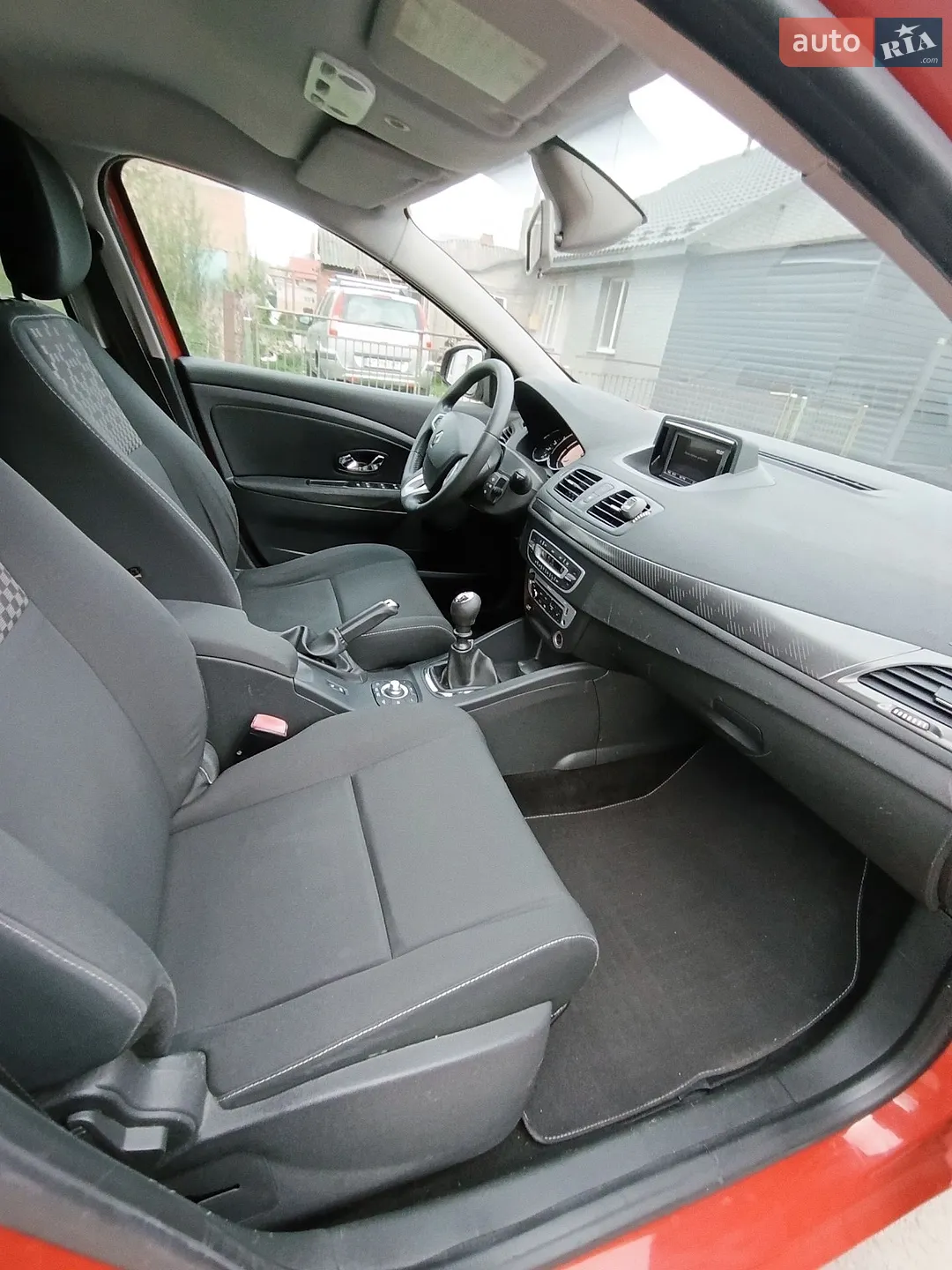 2012 Renault Megane - мініатюра 65