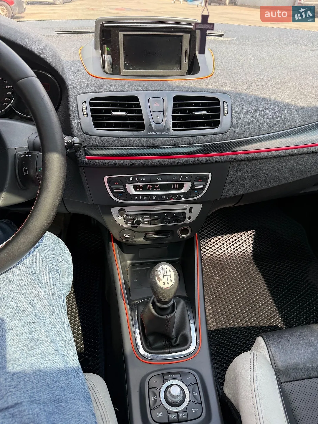 2012 Renault Megane - мініатюра 15