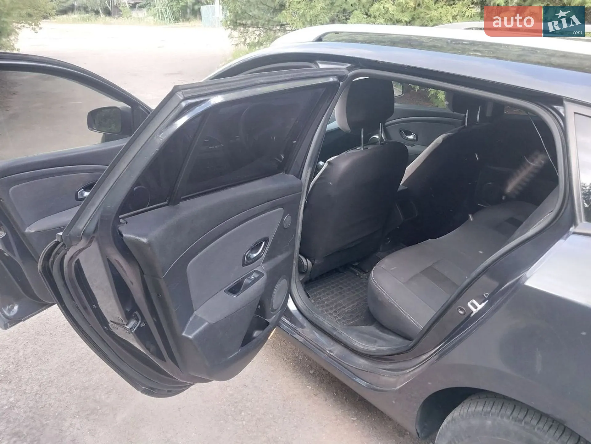 2010 Renault Megane - мініатюра 9
