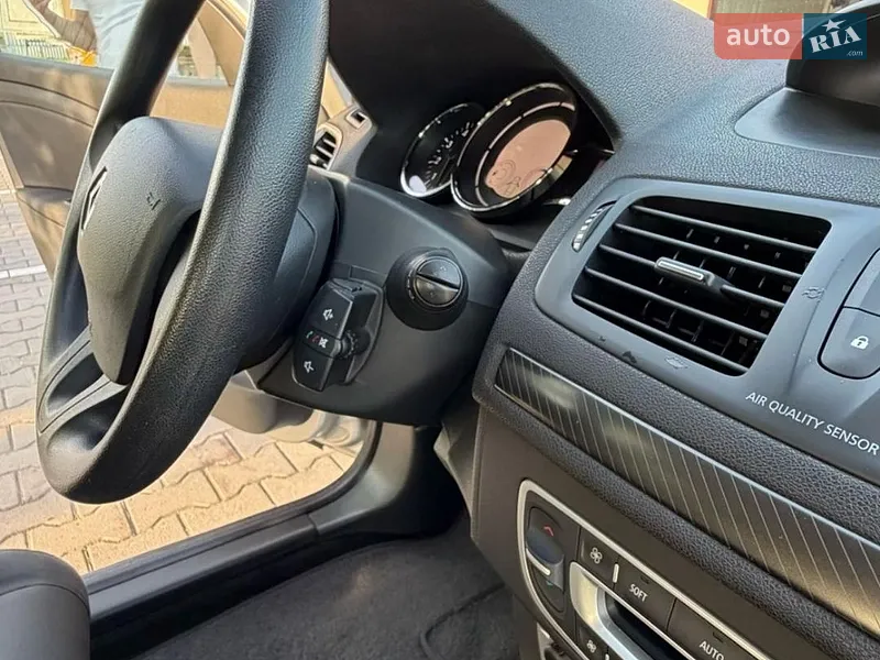 Renault Megane 2012 VIN VF1KZ140648026651 фото оголошення 15 з 89