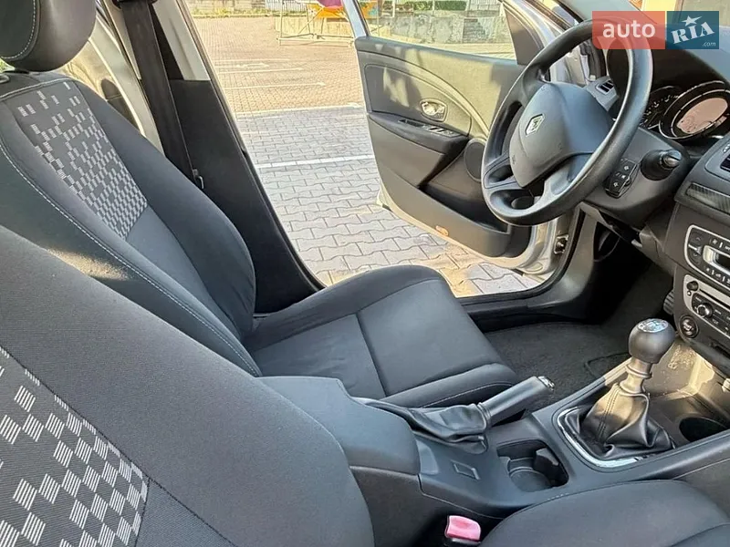 Renault Megane 2012 VIN VF1KZ140648026651 фото оголошення 20 з 89