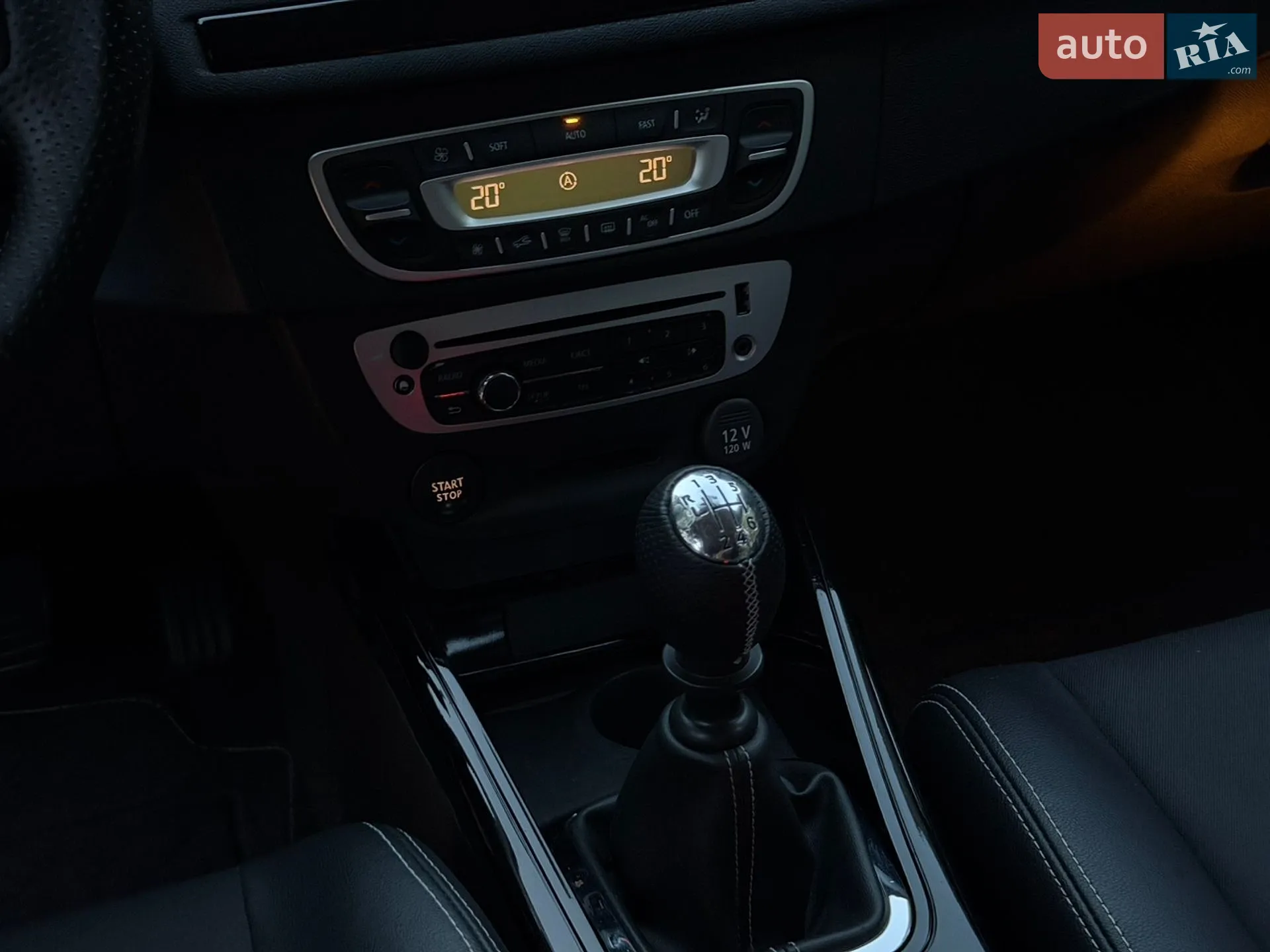 2013 Renault Megane - мініатюра 40