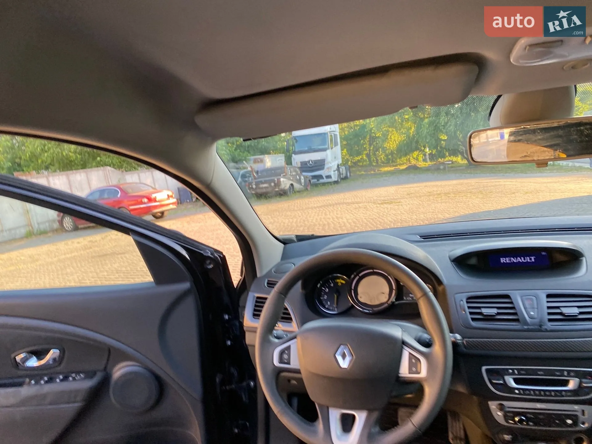 2012 Renault Megane - мініатюра 26