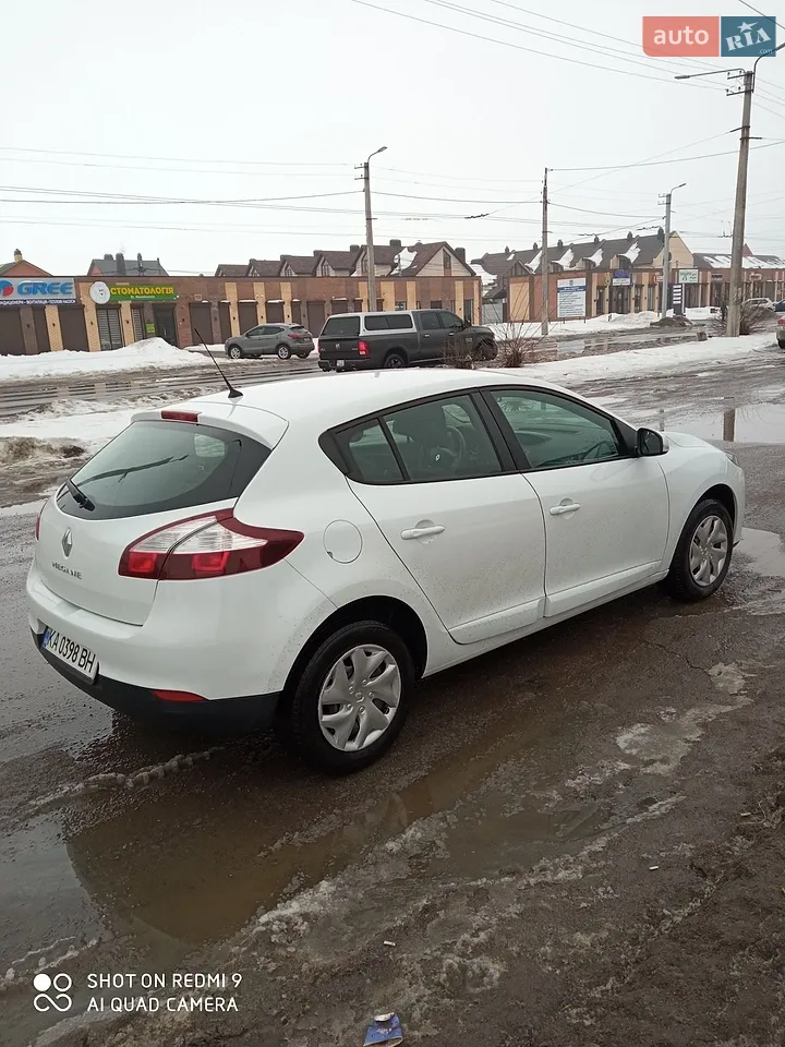 2016 Renault Megane - мініатюра 25