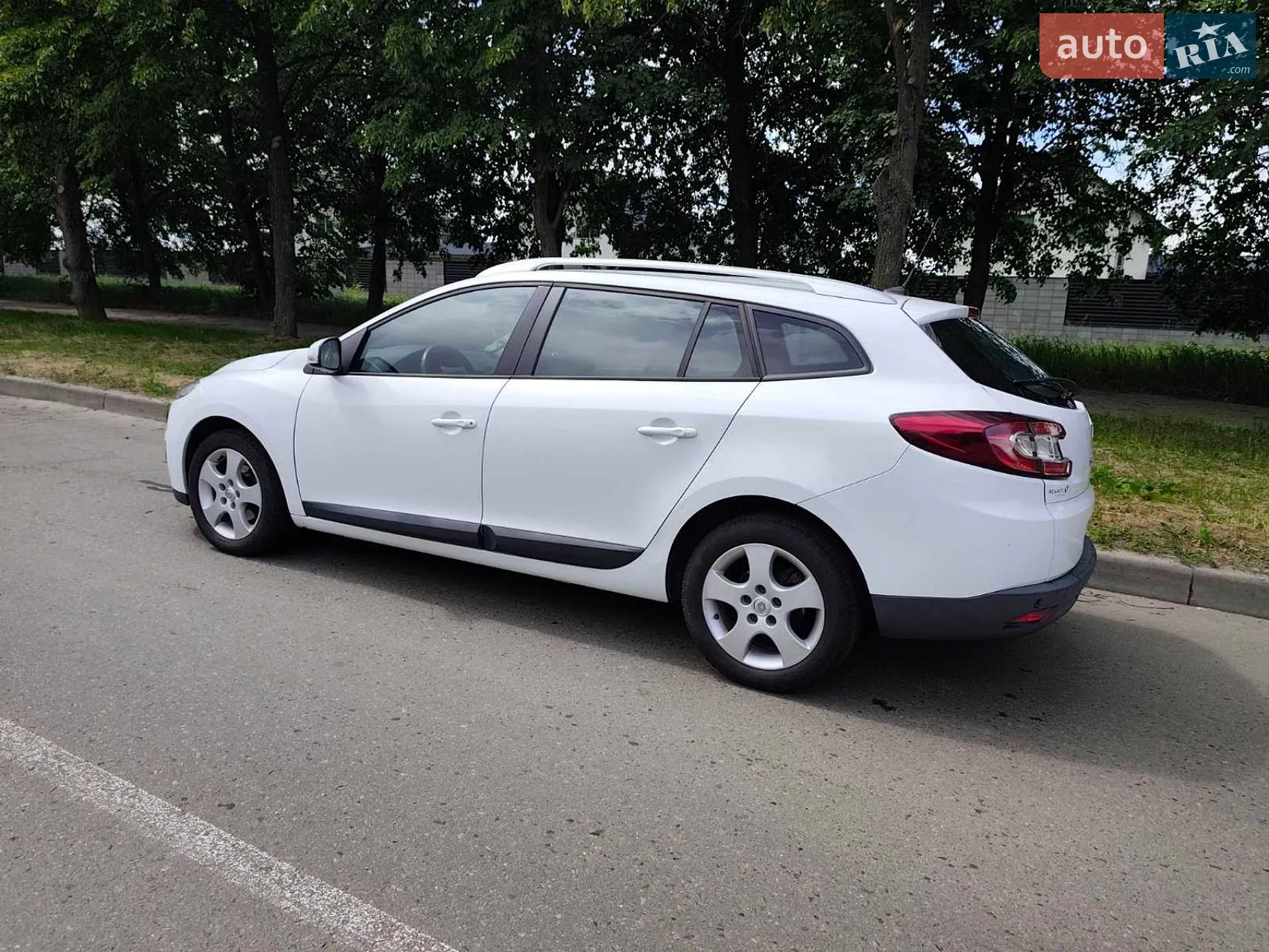 2012 Renault Megane - мініатюра 10
