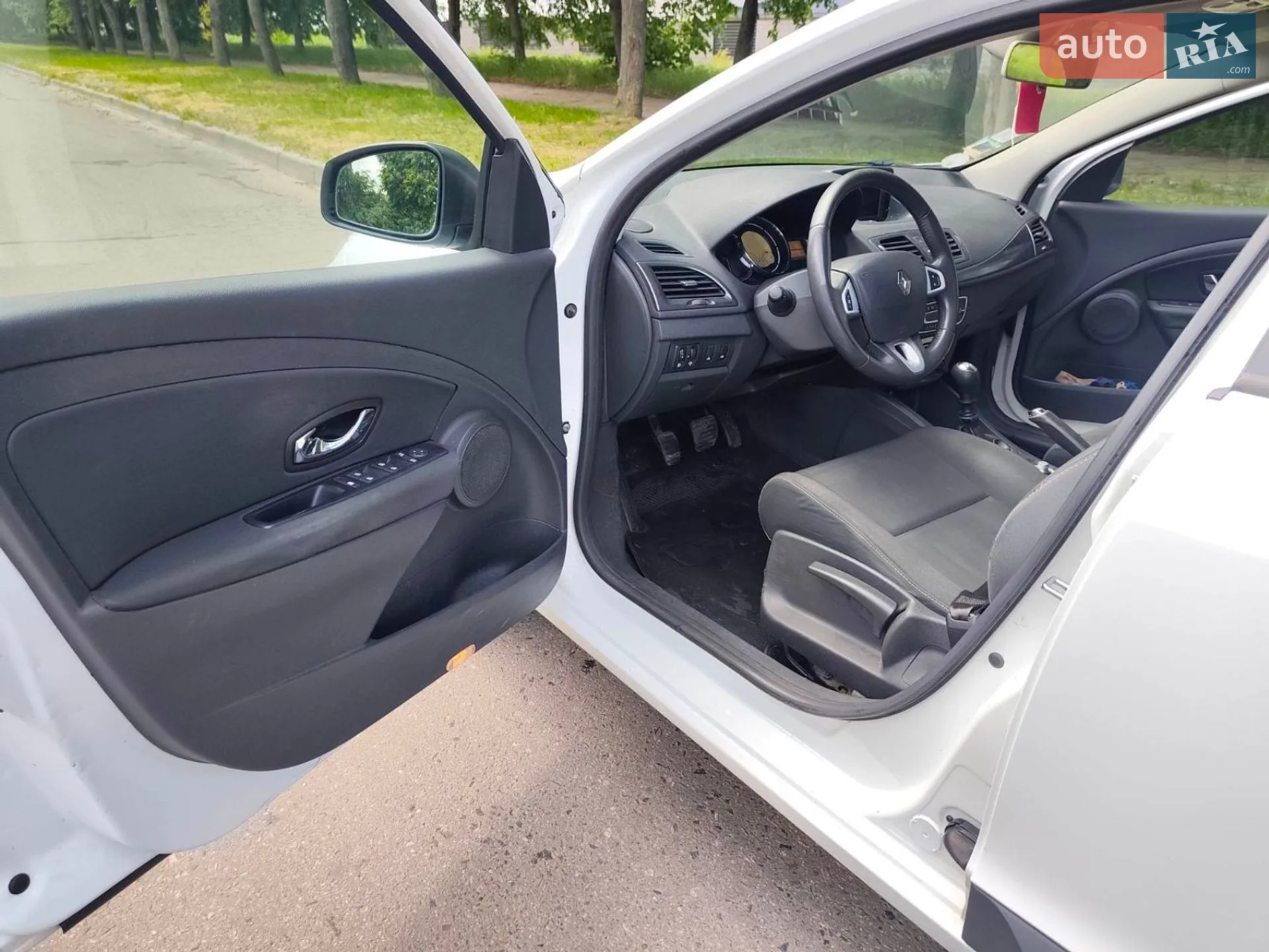 2012 Renault Megane - мініатюра 14