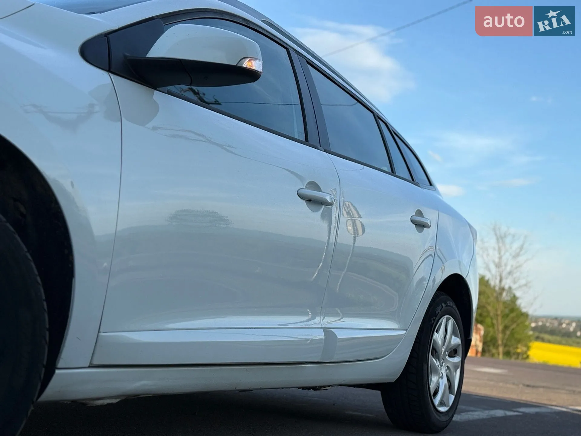 2014 Renault Megane - мініатюра 19
