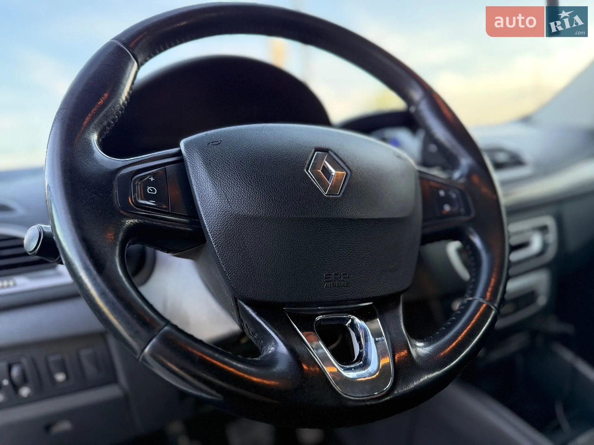 2014 Renault Megane - мініатюра 48