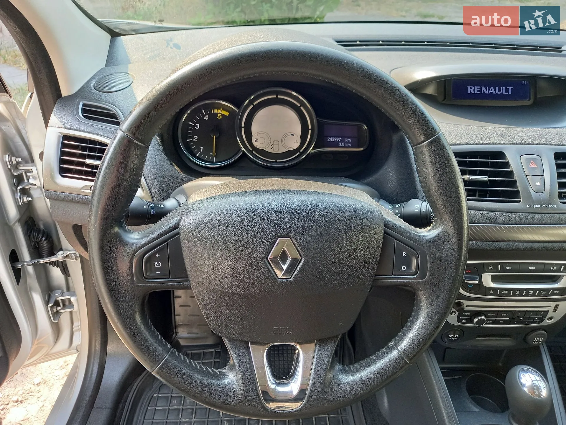 2013 Renault Megane - мініатюра 29