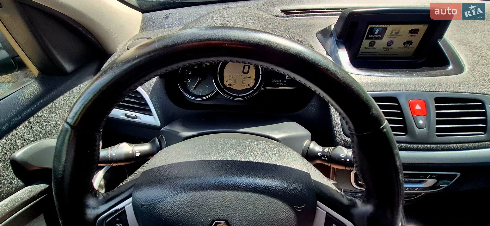 2011 Renault Megane - мініатюра 27