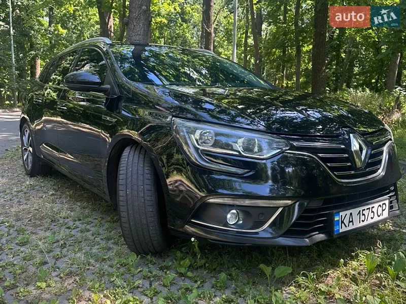 Renault Megane 2017 VIN VF1RFB00958148804 фото оголошення 2 з 46