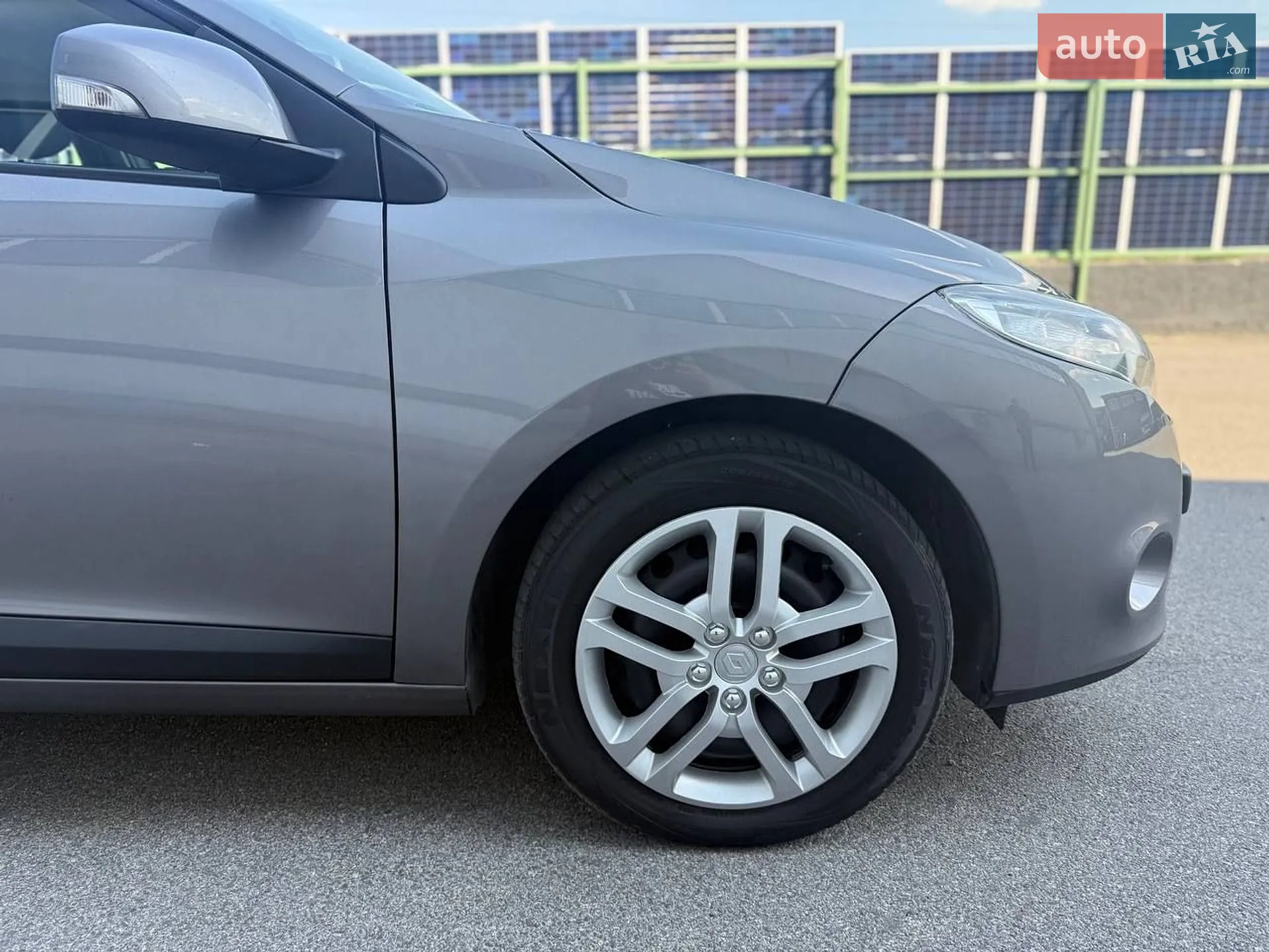 2011 Renault Megane - мініатюра 28