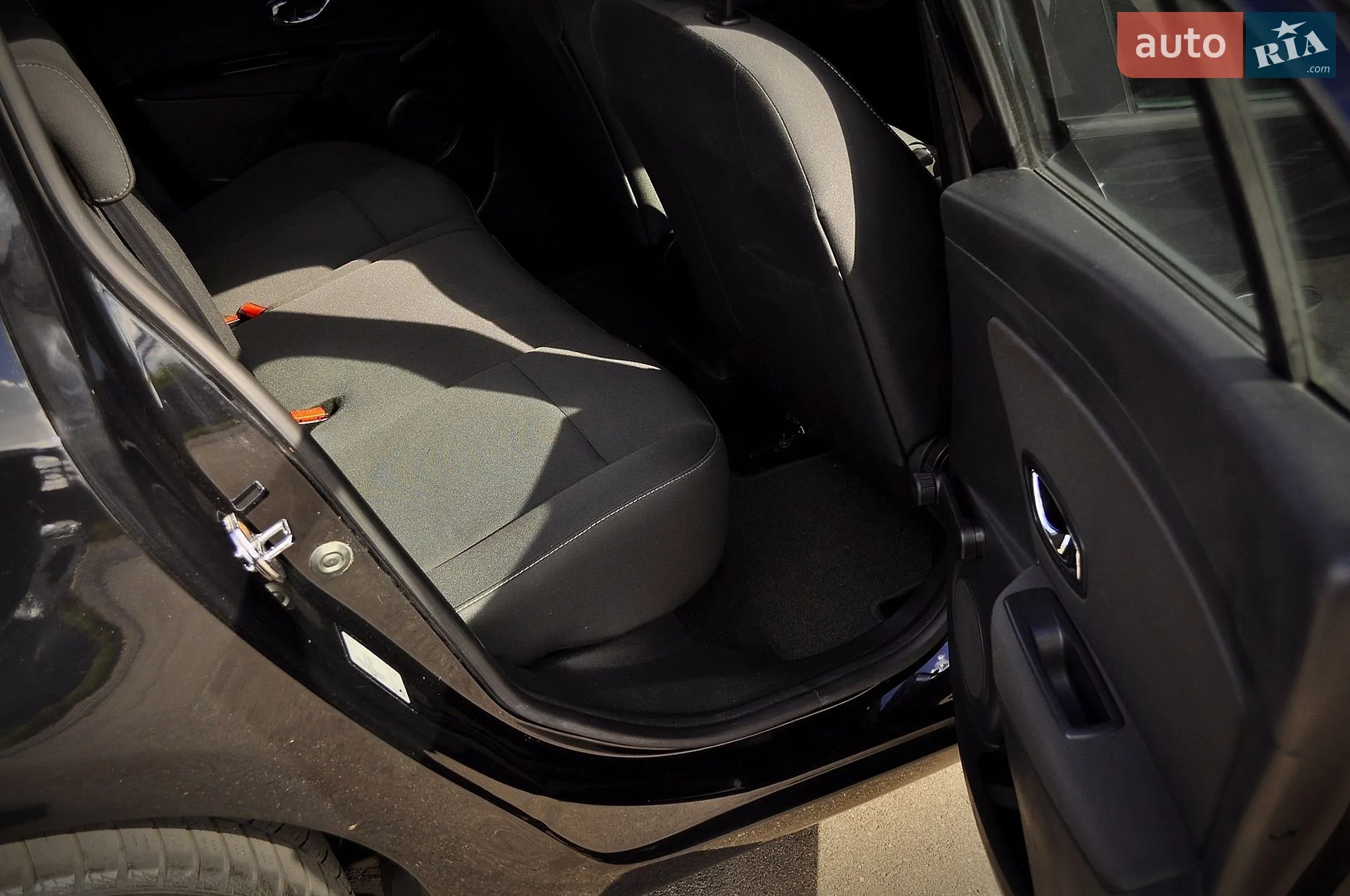 2015 Renault Megane - мініатюра 48