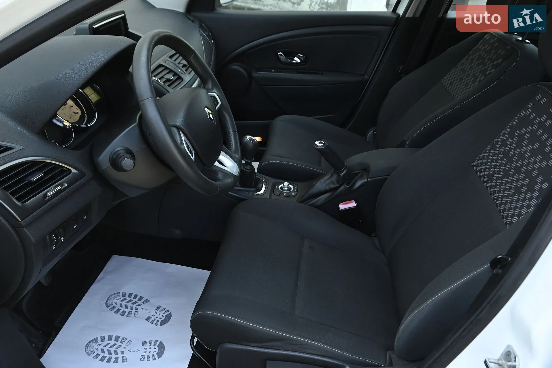 2012 Renault Megane - мініатюра 14