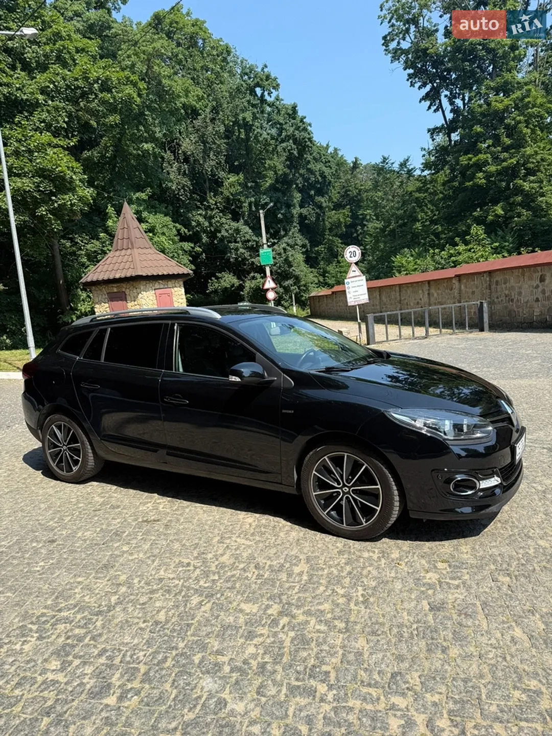 2015 Renault Megane - мініатюра 9