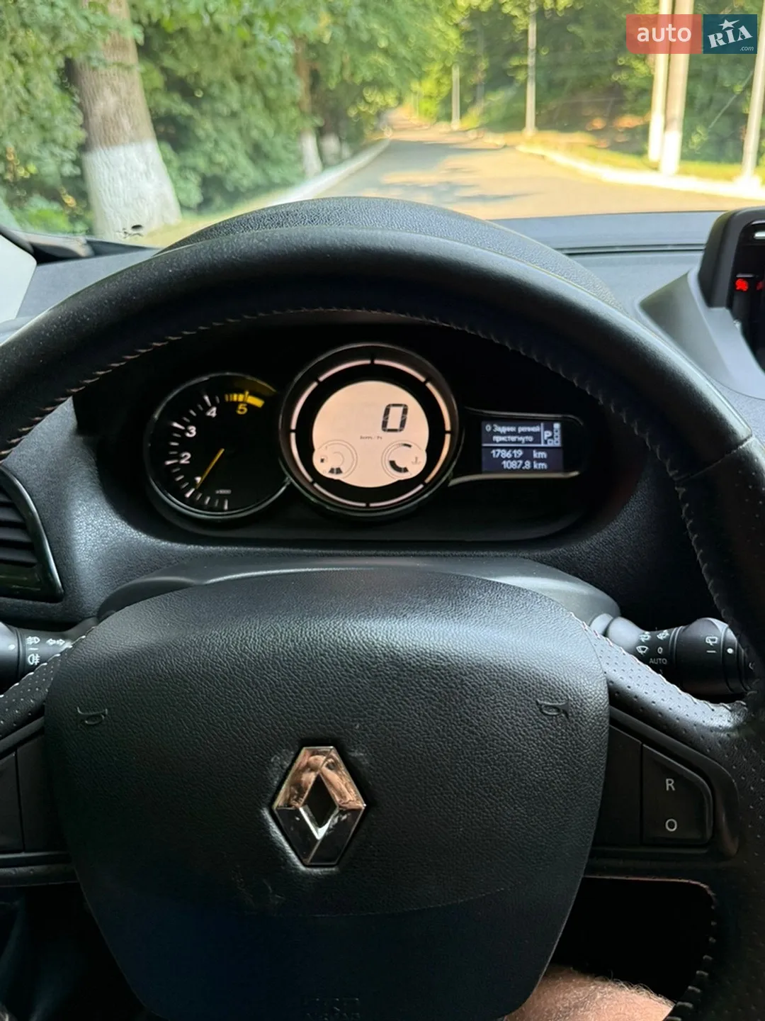 2015 Renault Megane - мініатюра 40