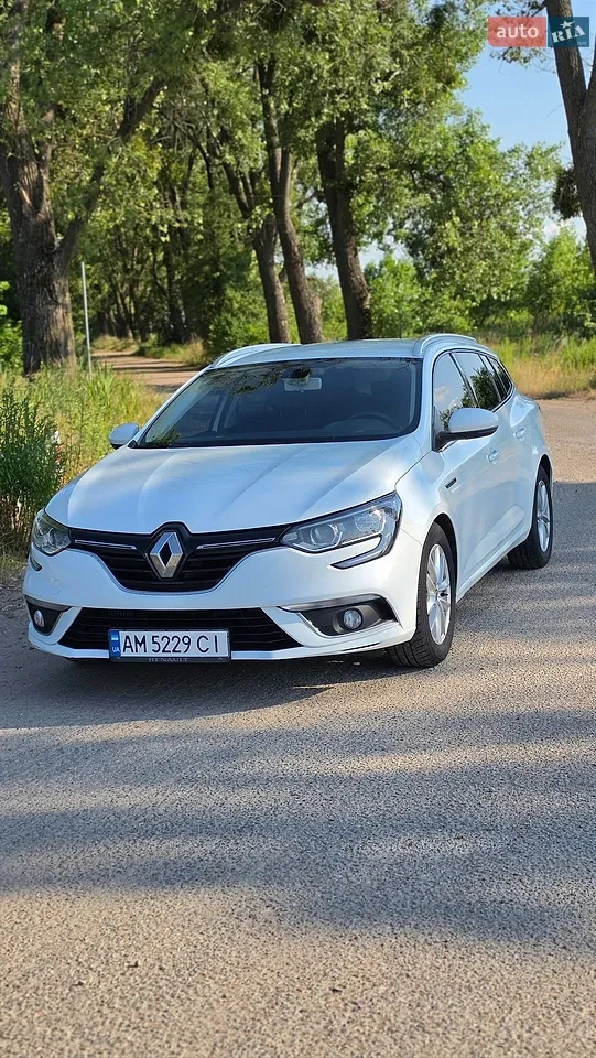 2016 Renault Megane - мініатюра 11
