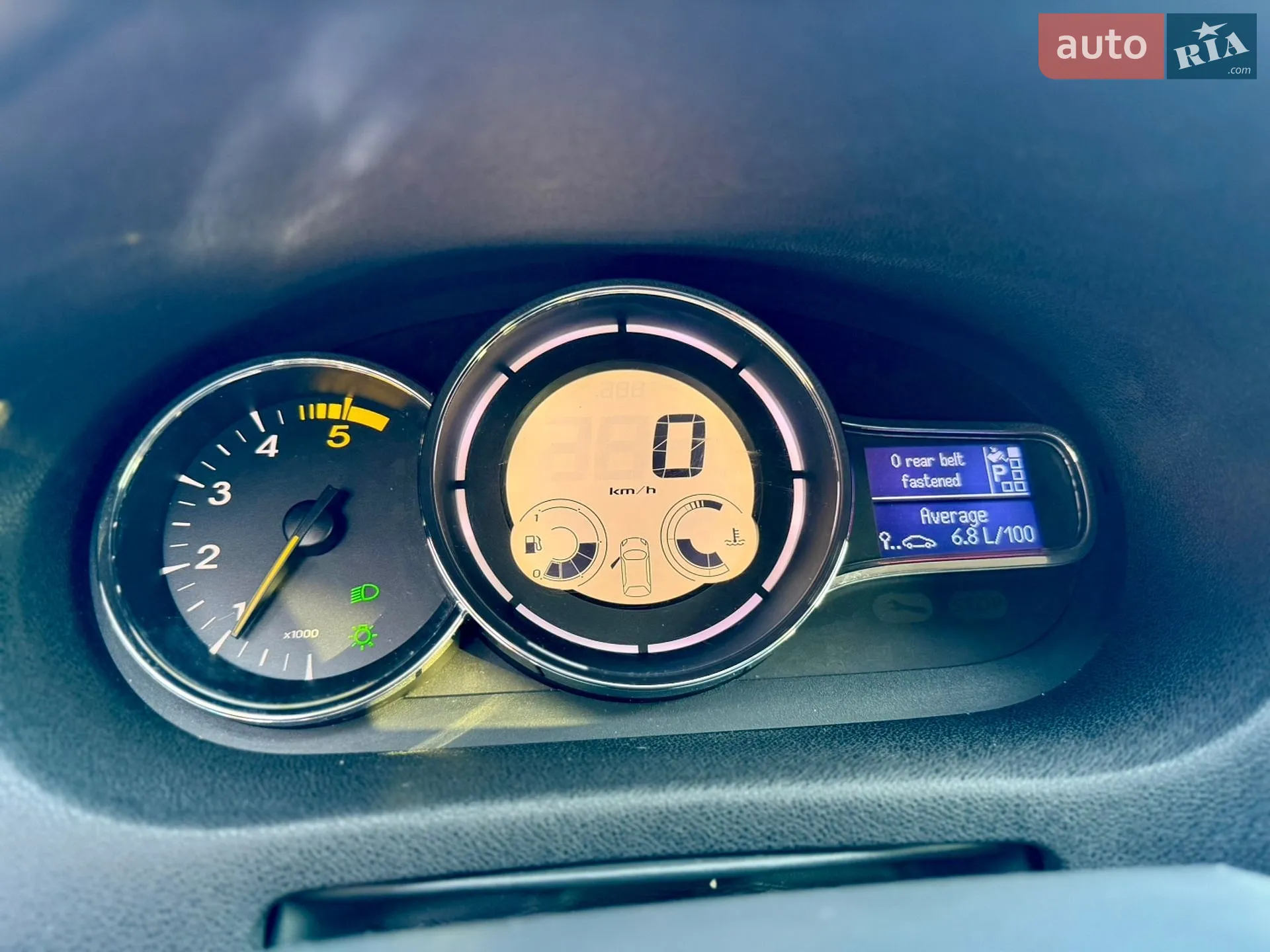 2010 Renault Megane - мініатюра 16