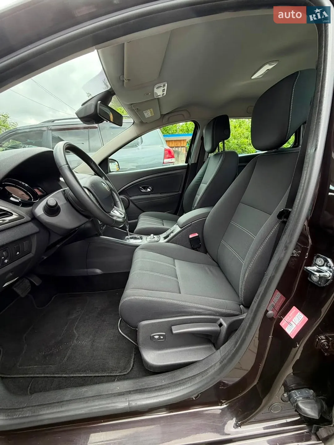 2014 Renault Megane - мініатюра 39