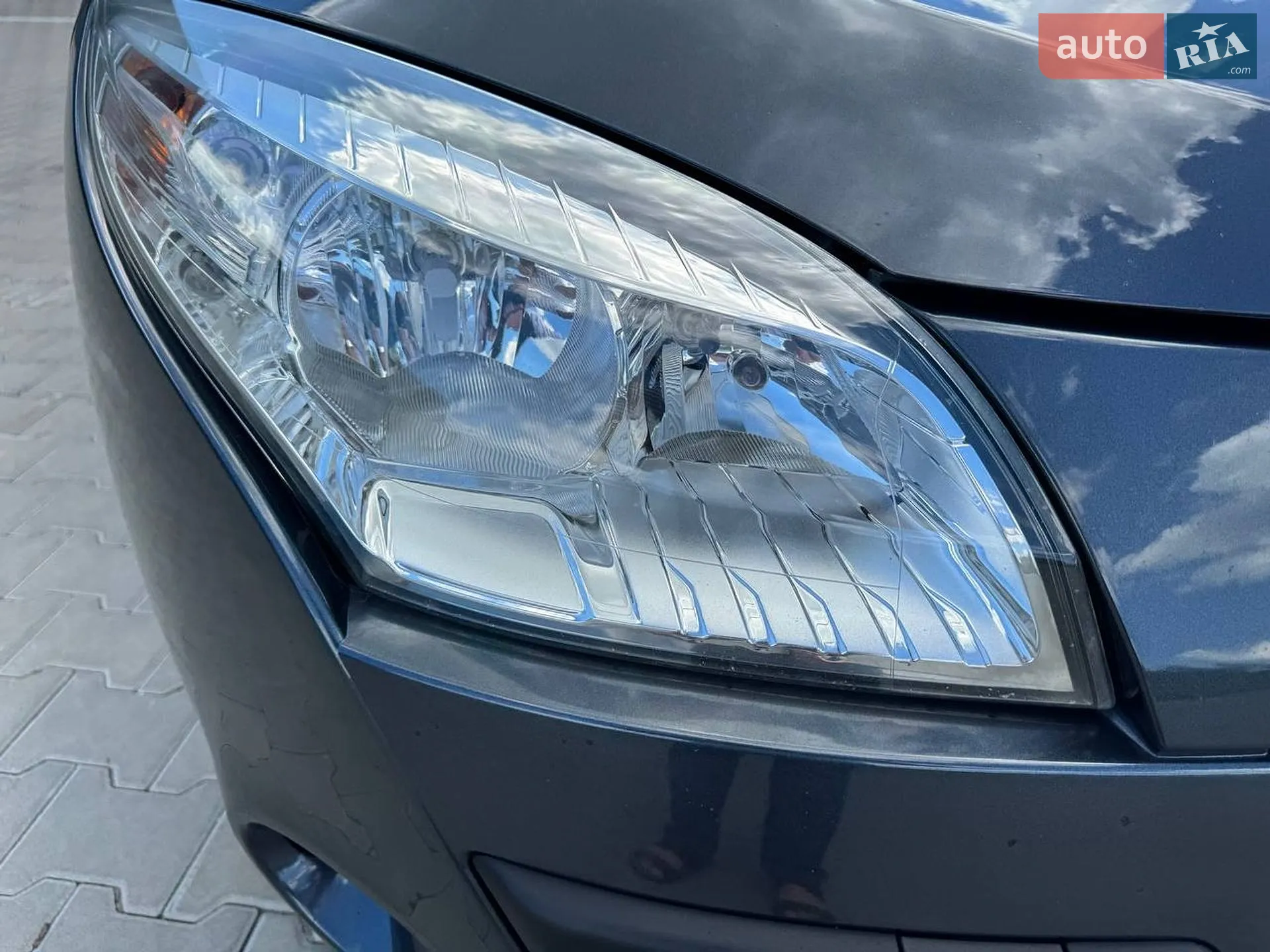2011 Renault Megane - мініатюра 23