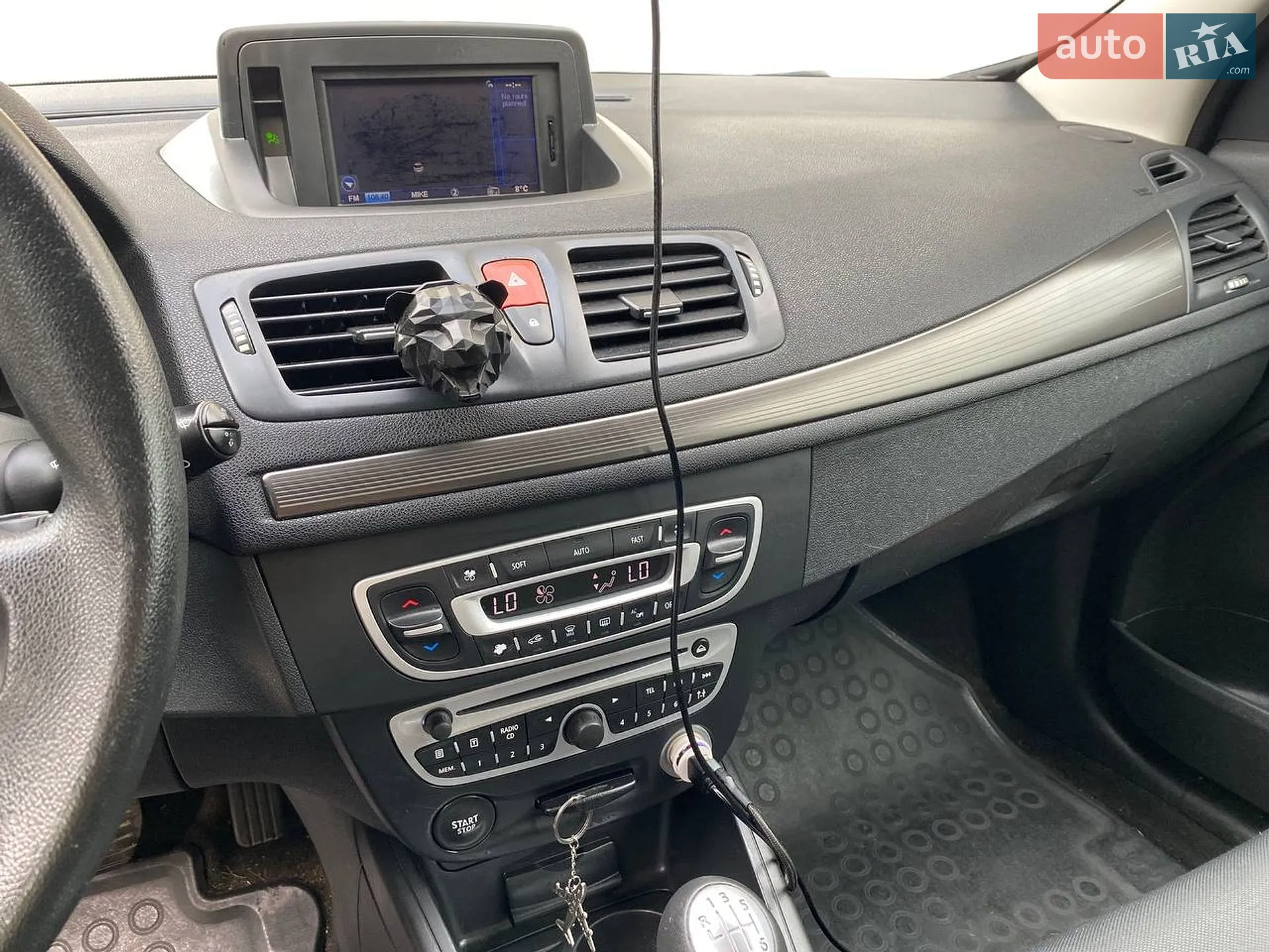 2010 Renault Megane - мініатюра 15