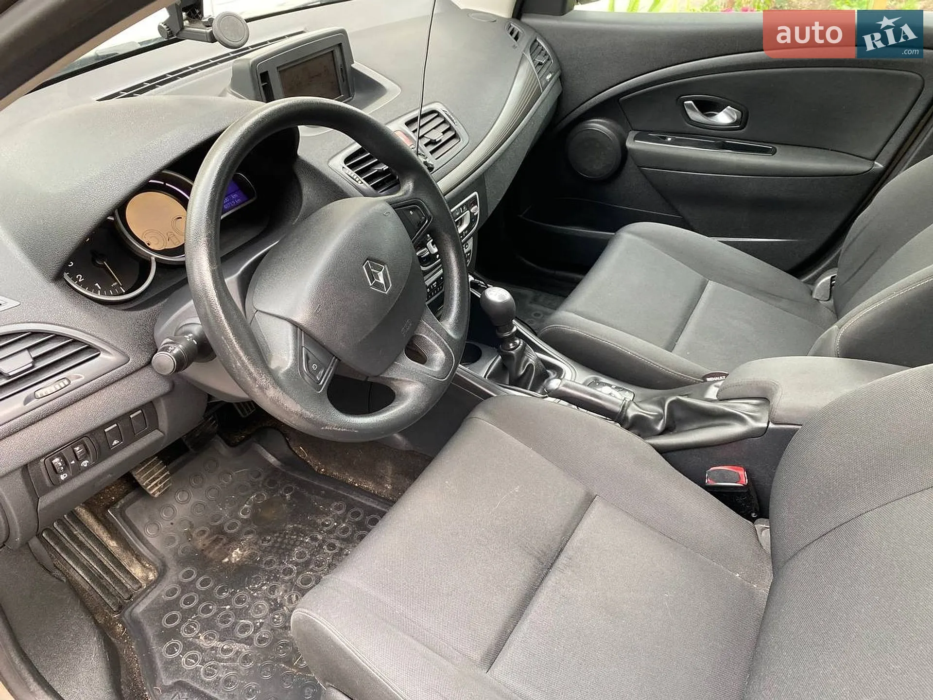 2010 Renault Megane - мініатюра 22