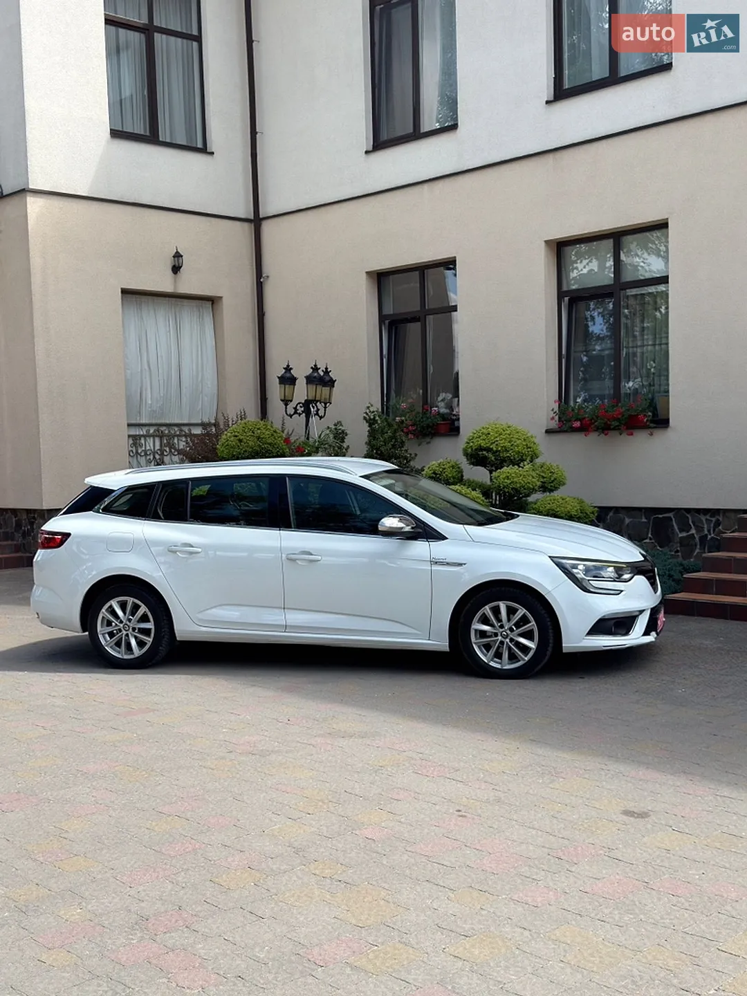 2019 Renault Megane - мініатюра 19
