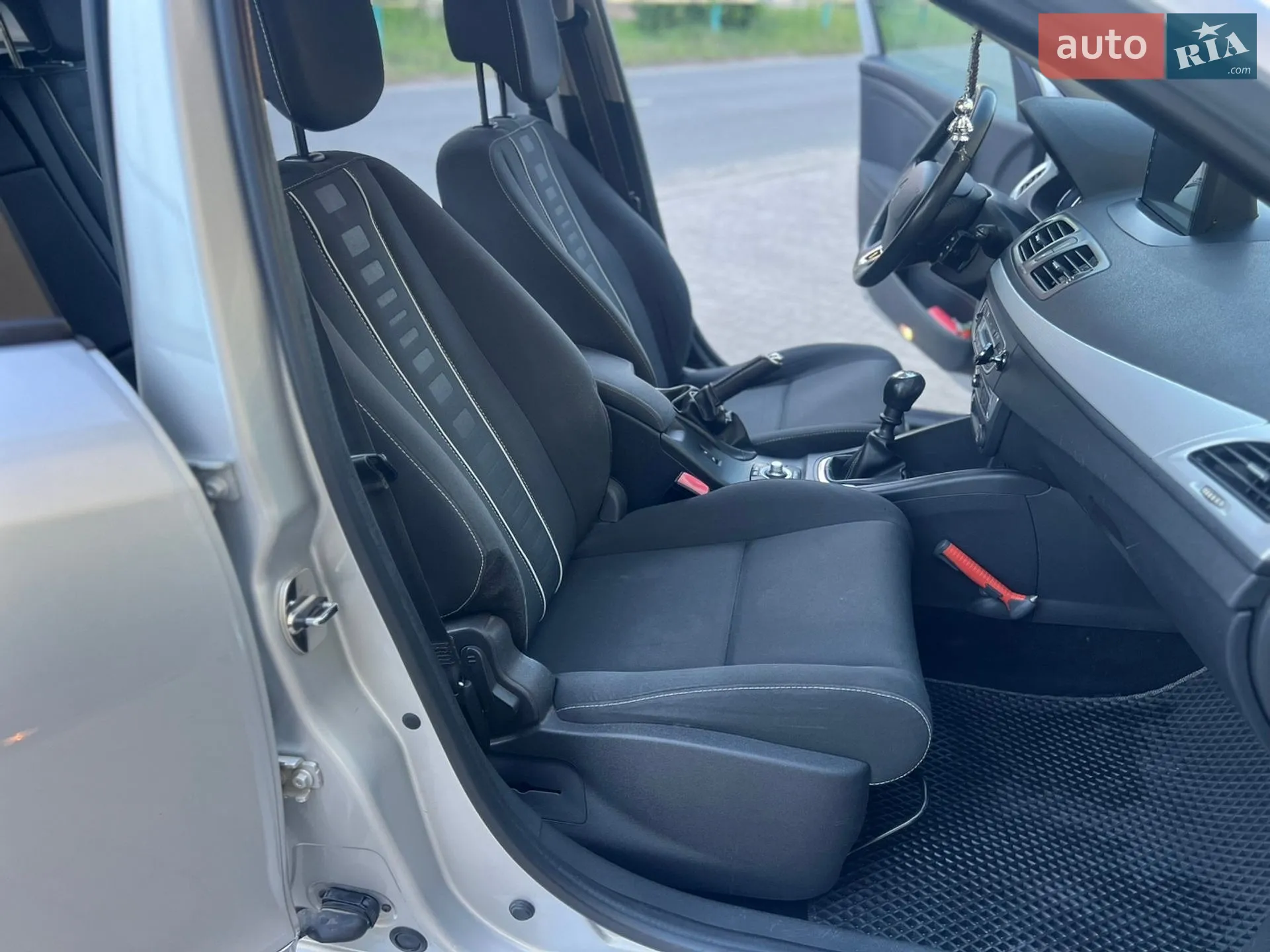 2013 Renault Megane - мініатюра 37