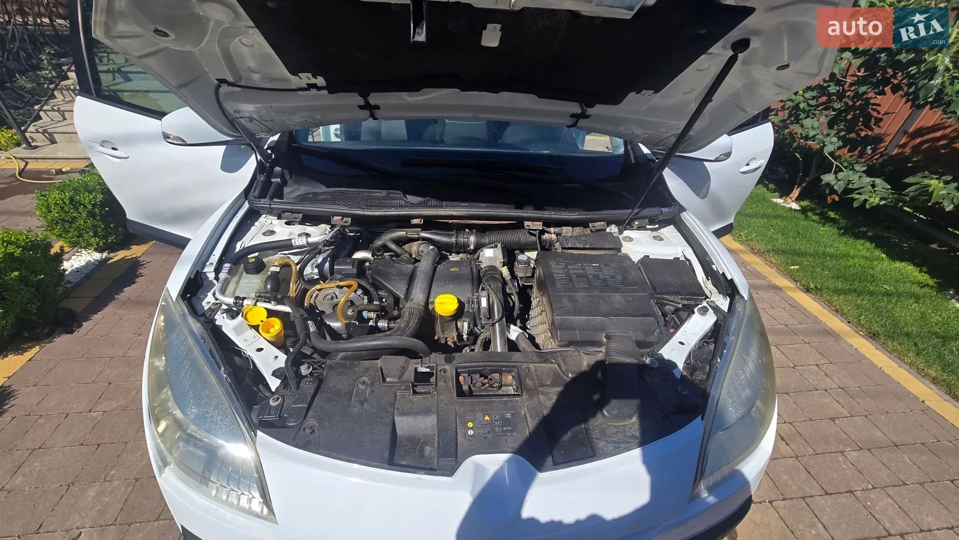 2010 Renault Megane - мініатюра 20