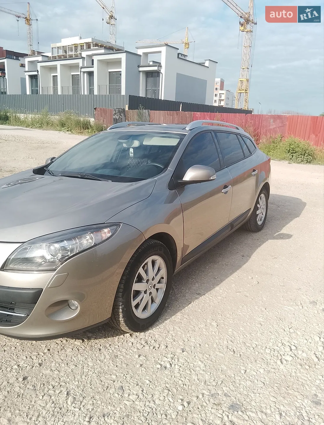 2010 Renault Megane - мініатюра 3