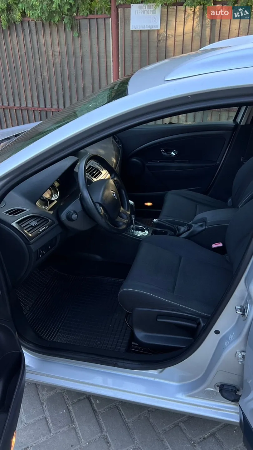 2012 Renault Megane - мініатюра 14